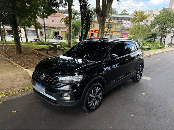 VOLKSWAGEN T-CROSS 1.0 200 TSI TOTAL FLEX COMFORTLINE AUTOMÁTICO VOLKSWAGEN T-CROSS 1.0 200 TSI TOTAL FLEX COMFORTLINE AUTOMÁTICO